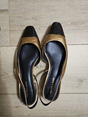 Veronica Beard Metallic Gold and Black Cap Toe Slingback Flats